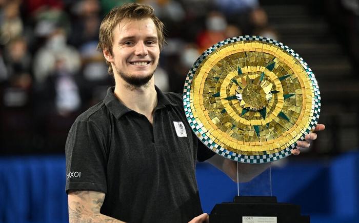 增强球员体 增强球员体